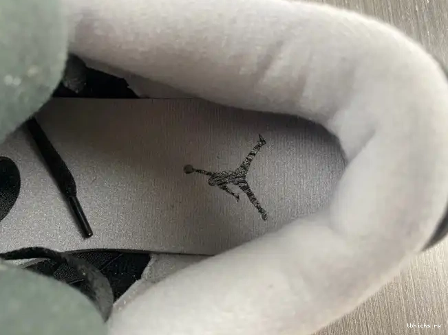 Reps TB Off Jordan Air CK9246-001 Noir WMNS 3 0531
